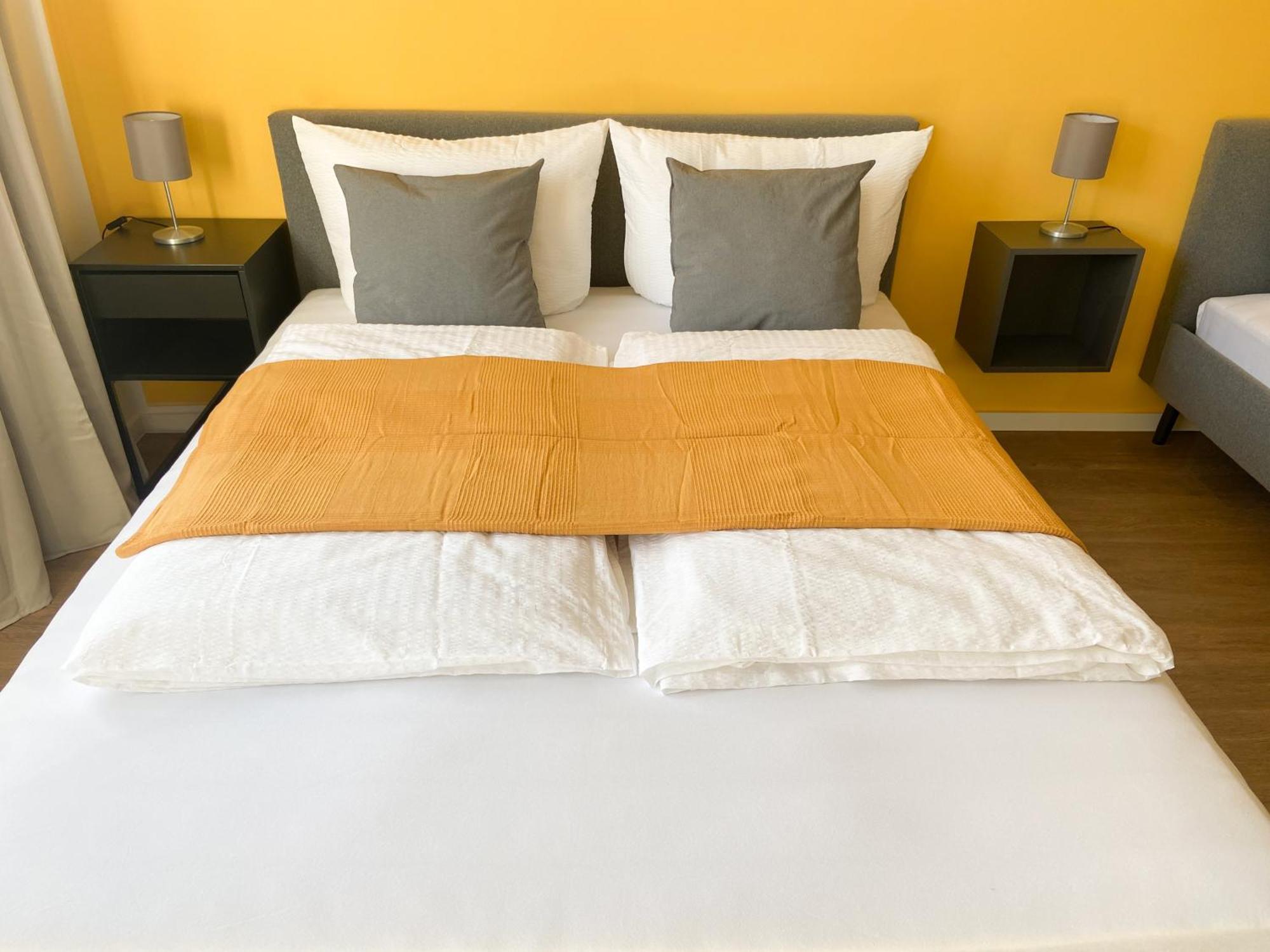 Micasa Ol - Modernes Apartment In City Bestlage - Kueche - Wlan - Balkon - Fugenloses Bad Oldenburg Kültér fotó